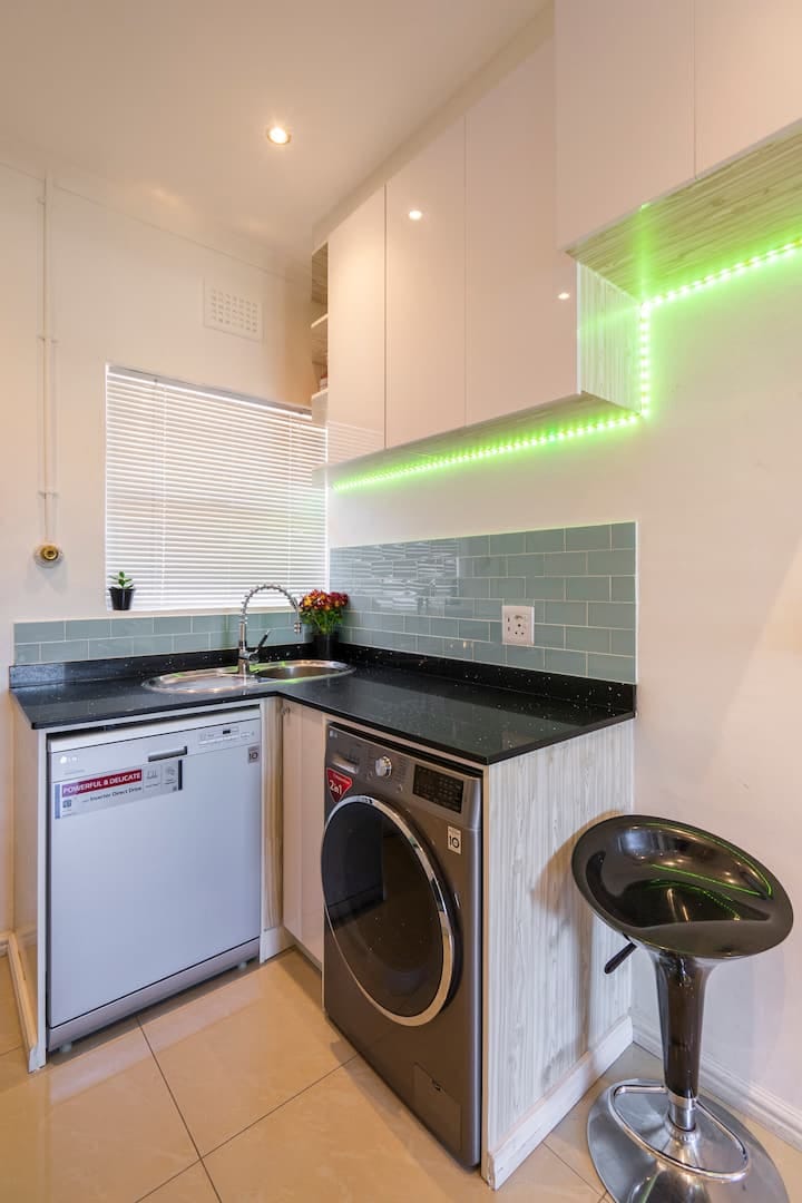 2 Bedroom Property for Sale in Bo Kaap Western Cape